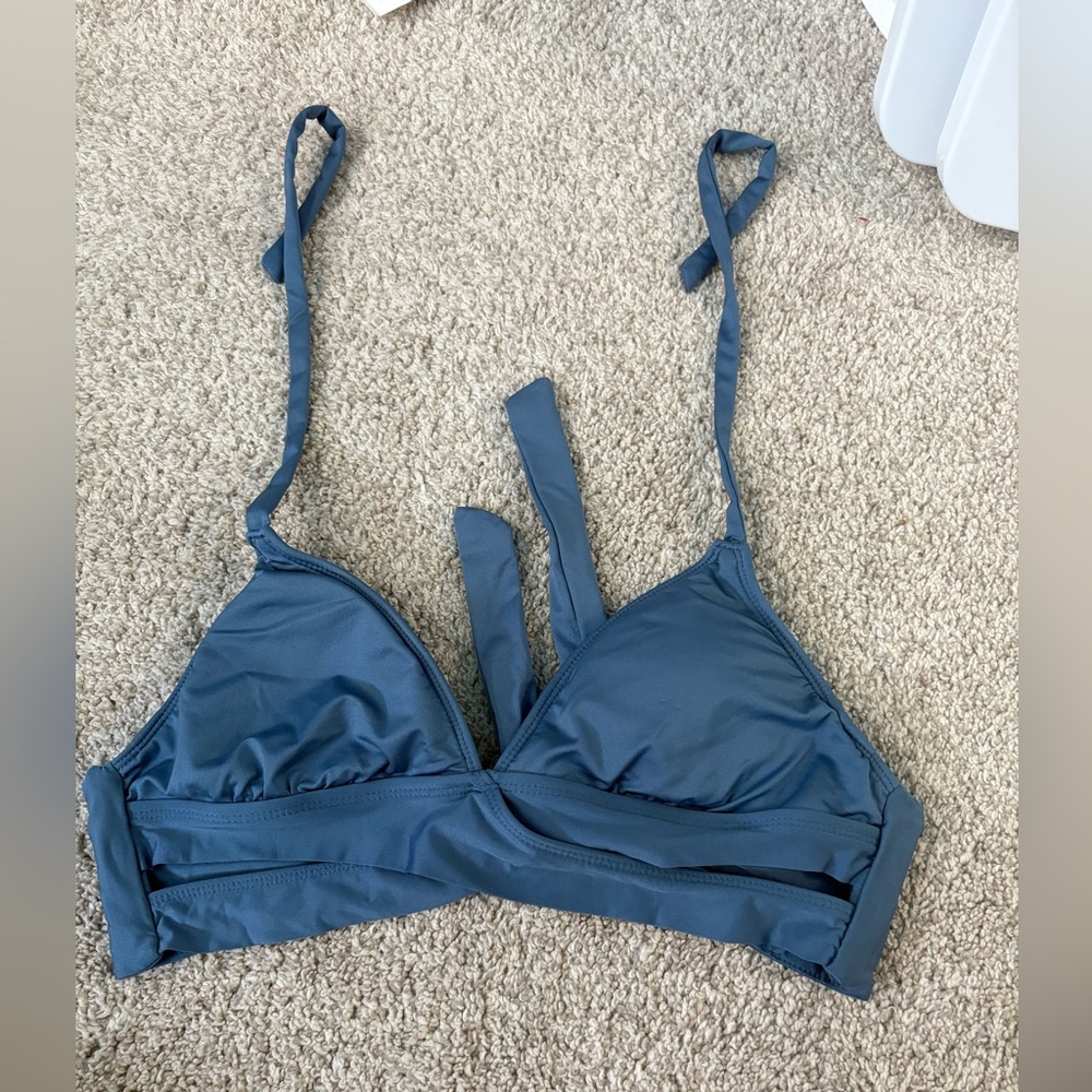 Bikini top